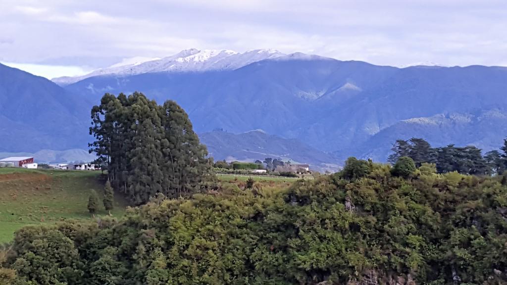 Rocky Ridge Cottage Takaka Luaran gambar